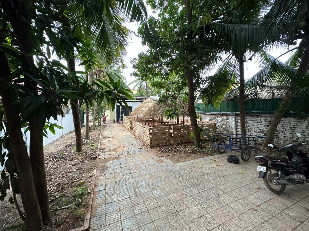 Pteas Kumae Hotel Siem Reap Exterior foto